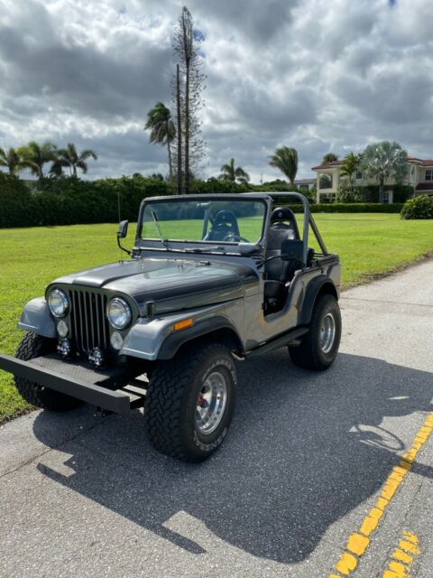 Jeep CJ 1971 image number 18