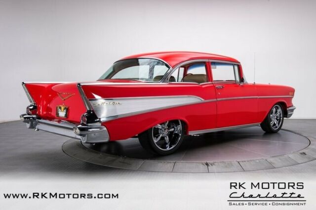 Chevrolet Bel Air/150/210 1957 image number 25