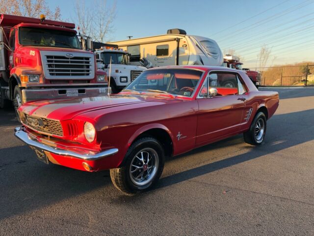 Ford Mustang 1966 image number 0