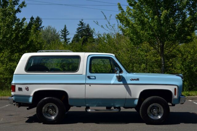 GMC Jimmy 1976 image number 18