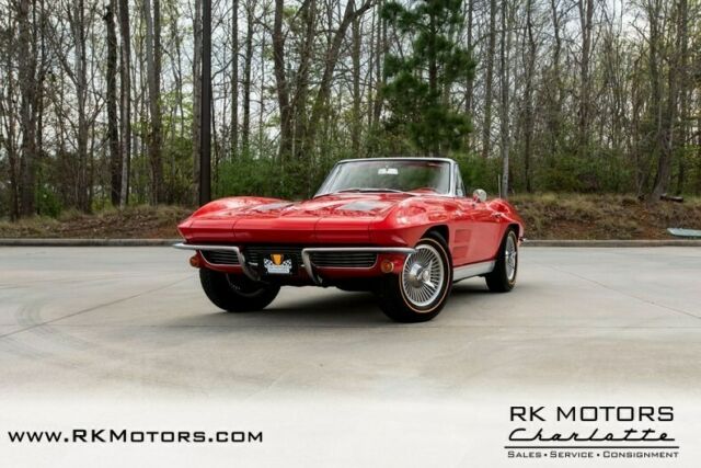 Chevrolet Corvette 1963 image number 30