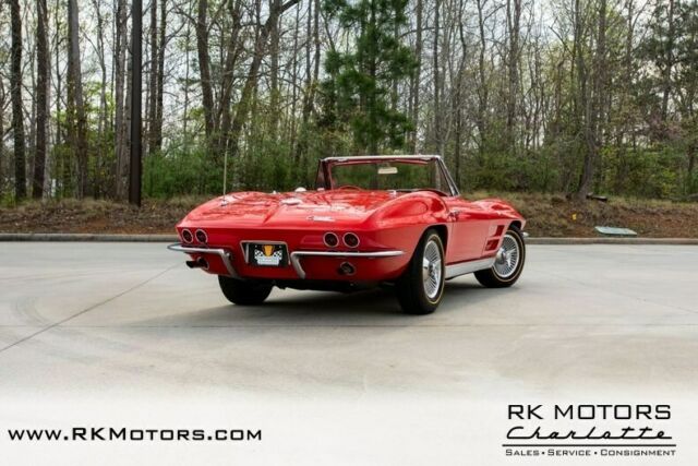 Chevrolet Corvette 1963 image number 31