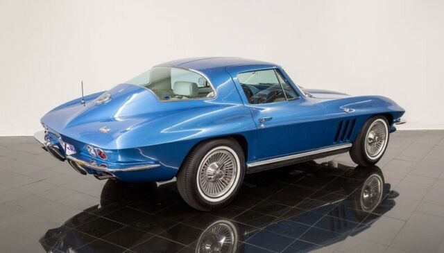 Chevrolet Corvette 1966 image number 32