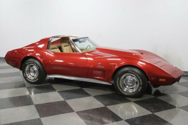 Chevrolet Corvette 1974 image number 16