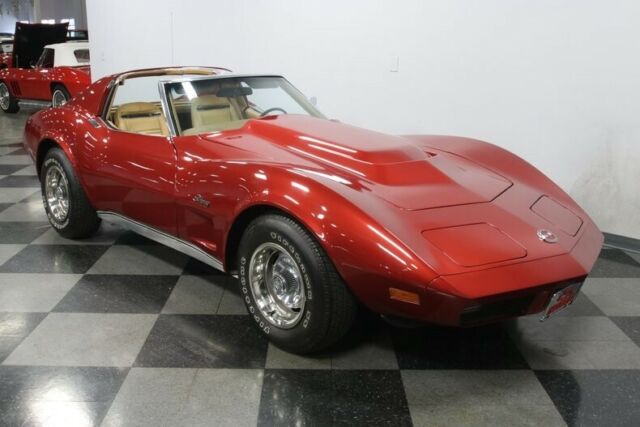 Chevrolet Corvette 1974 image number 17