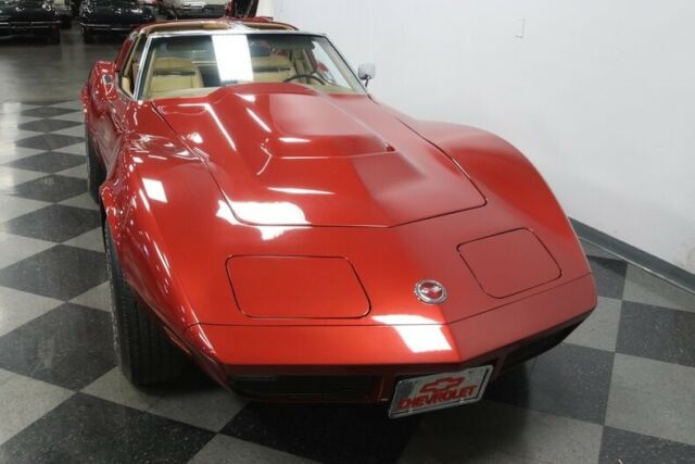 Chevrolet Corvette 1974 image number 18