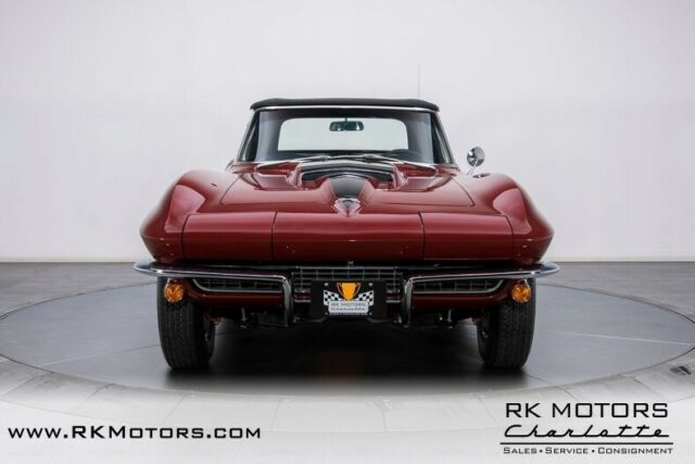 Chevrolet Corvette 1967 image number 18