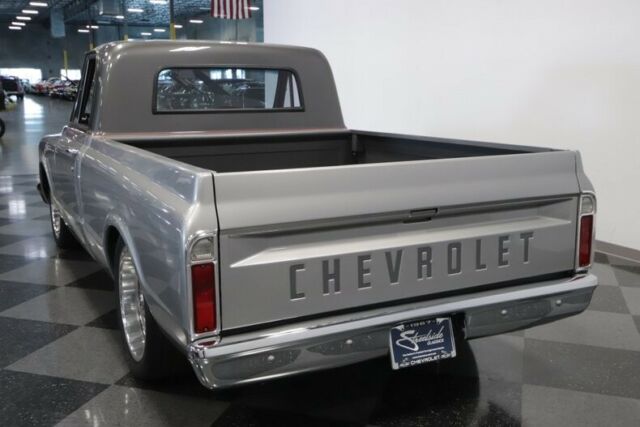 Chevrolet C-10 1967 image number 11