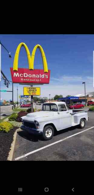 Chevrolet 3200 Series 1955 image number 22