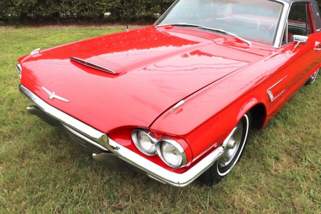 Ford Thunderbird 1965 image number 30