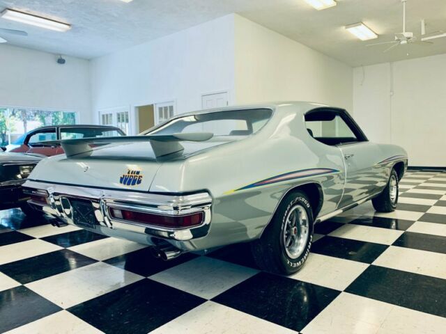 Pontiac GTO 1970 image number 10