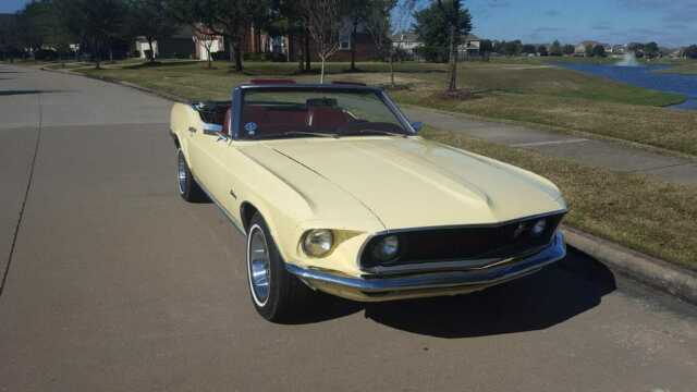 Ford Mustang 1969 image number 15