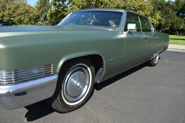 Cadillac DeVille 1970 image number 5