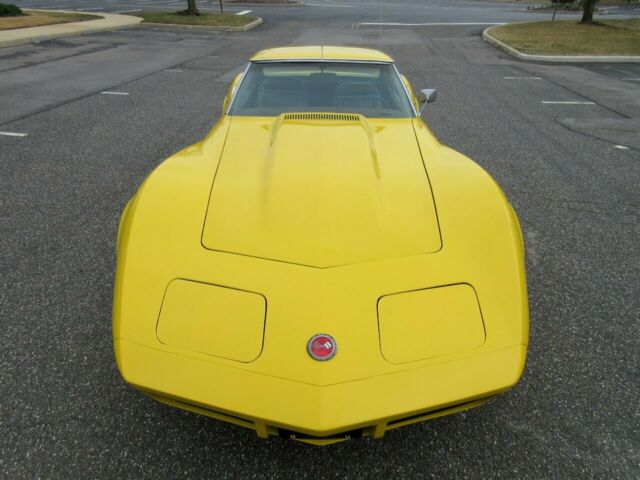 Chevrolet Corvette 1973 image number 12