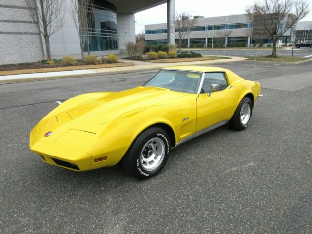 Chevrolet Corvette 1973 image number 26