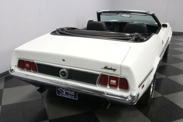 Ford Mustang 1973 image number 12