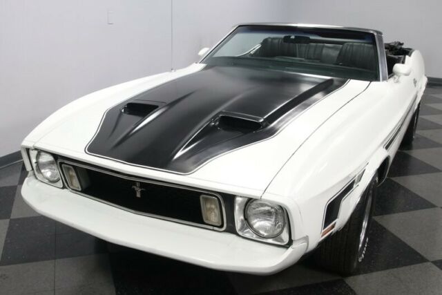 Ford Mustang 1973 image number 20