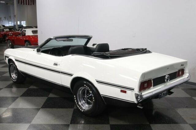 Ford Mustang 1973 image number 33