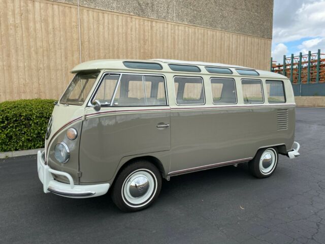 Volkswagen Bus/Vanagon 1964 image number 22