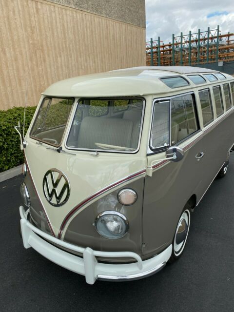 Volkswagen Bus/Vanagon 1964 image number 24