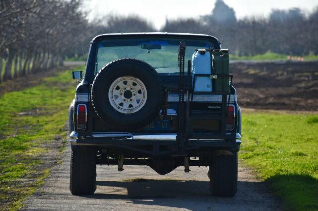 Jeep Cherokee 1977 image number 23