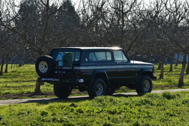 Jeep Cherokee 1977 image number 24