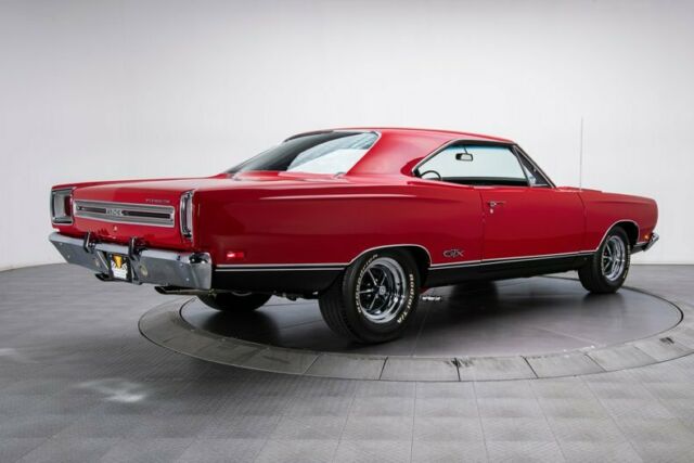 Plymouth GTX 1969 image number 1