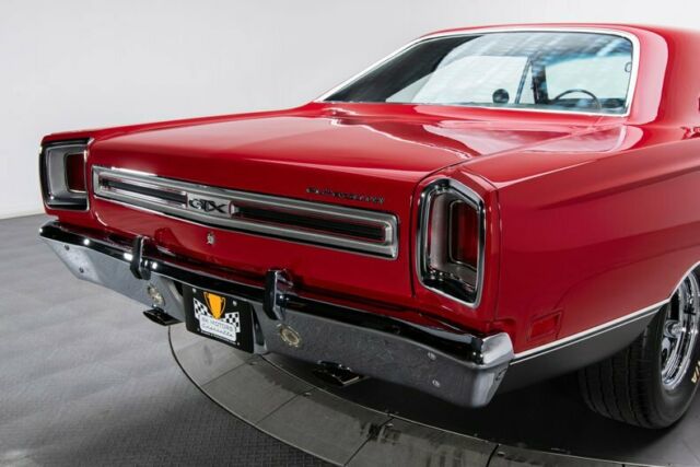 Plymouth GTX 1969 image number 20