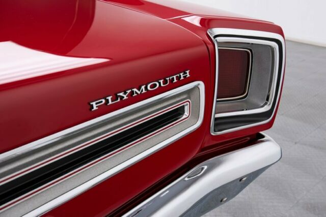 Plymouth GTX 1969 image number 29