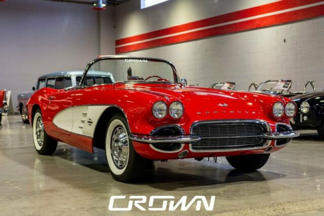 Chevrolet Corvette 1961 image number 33