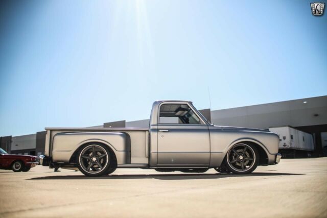 Chevrolet C-10 1967 image number 22