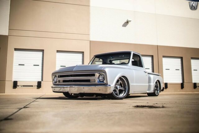 Chevrolet C-10 1967 image number 31