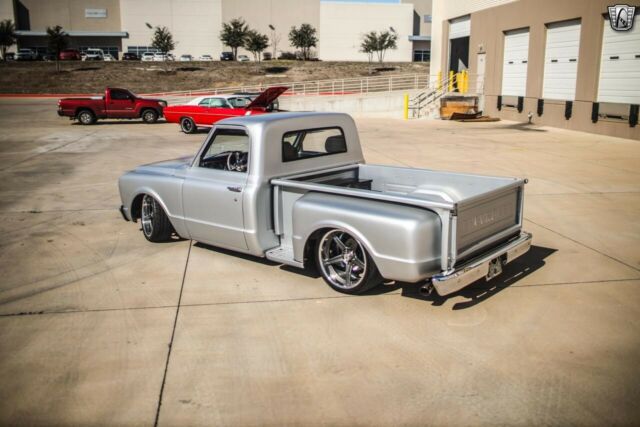 Chevrolet C-10 1967 image number 35