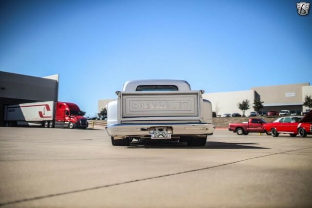 Chevrolet C-10 1967 image number 40