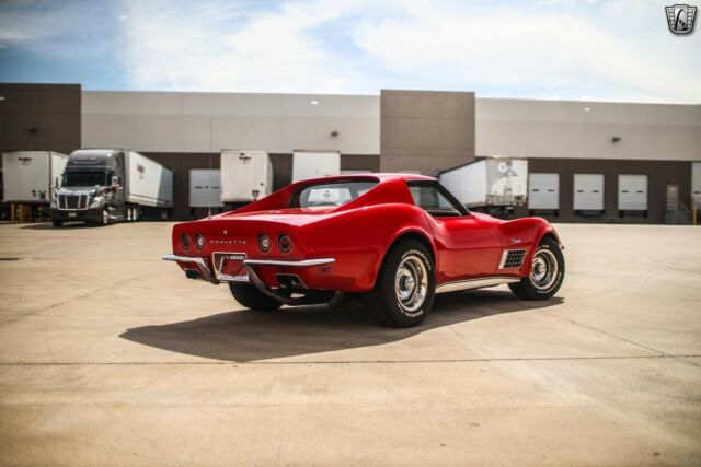 Chevrolet Corvette 1972 image number 18