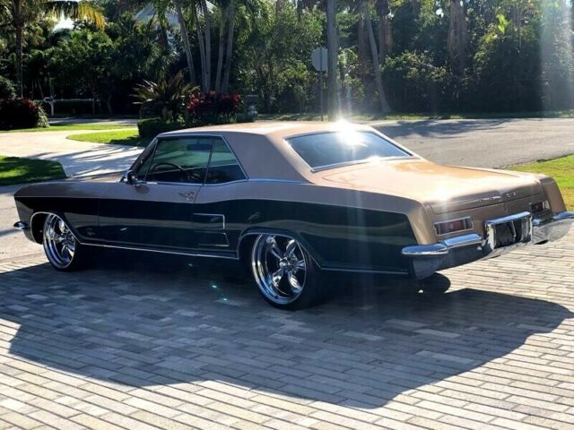 Buick Riviera 1963 image number 35