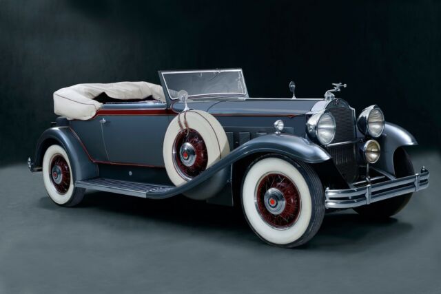 Packard Custon Eight 1931 image number 0