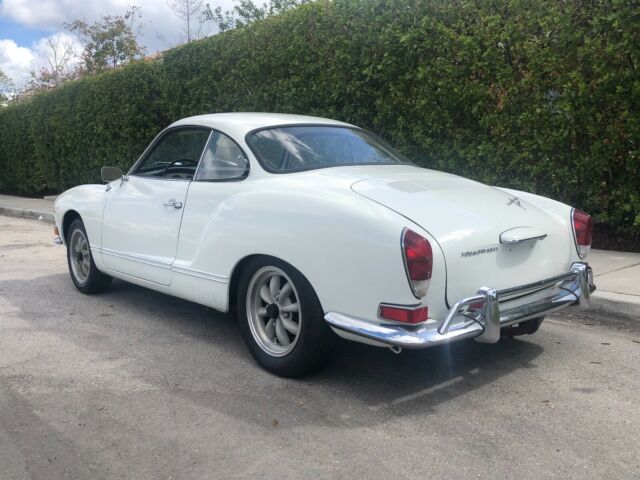 Volkswagen Karmann Ghia 1972 image number 28