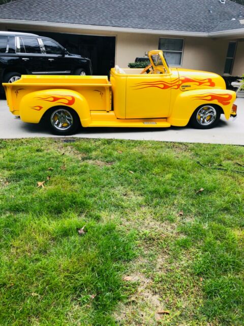 Chevrolet SSR 1947 image number 13