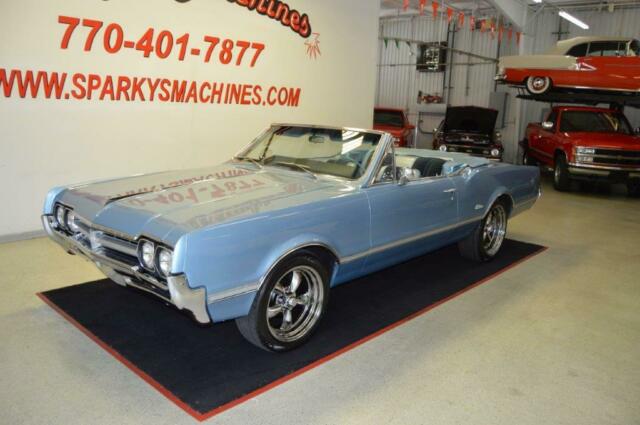 Oldsmobile Cutlass 1966 image number 30