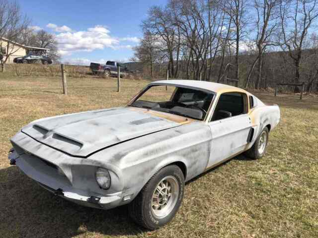 Ford shelby GT-350 1968 image number 20