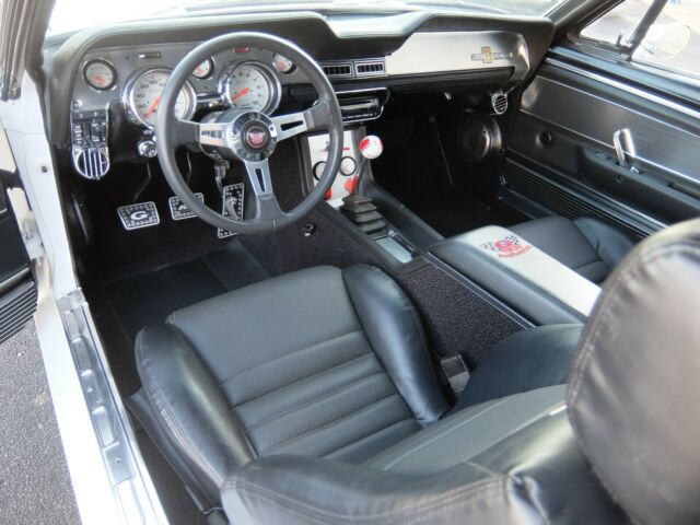 Ford Mustang 1967 image number 35