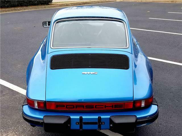 Porsche 911 1976 image number 17