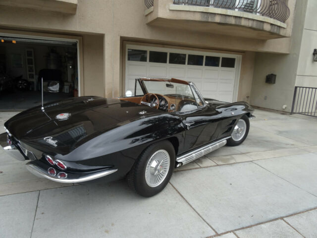 Chevrolet Corvette 1963 image number 0