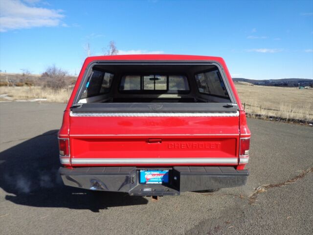 Chevrolet C/K Pickup 1500 1975 image number 27