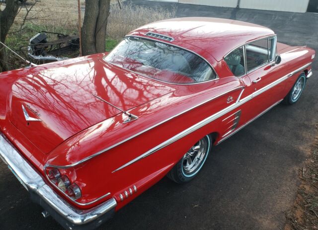 Chevrolet Impala 1958 image number 22