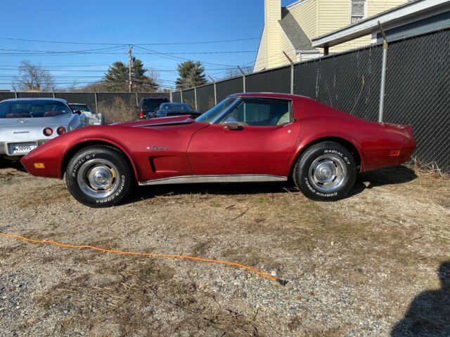 Chevrolet Corvette 1976 image number 23