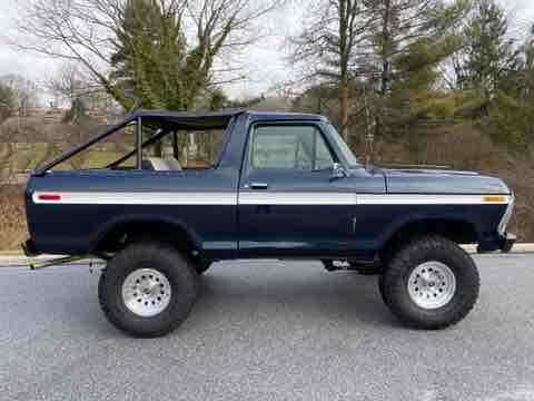 Ford Bronco 1979 image number 1