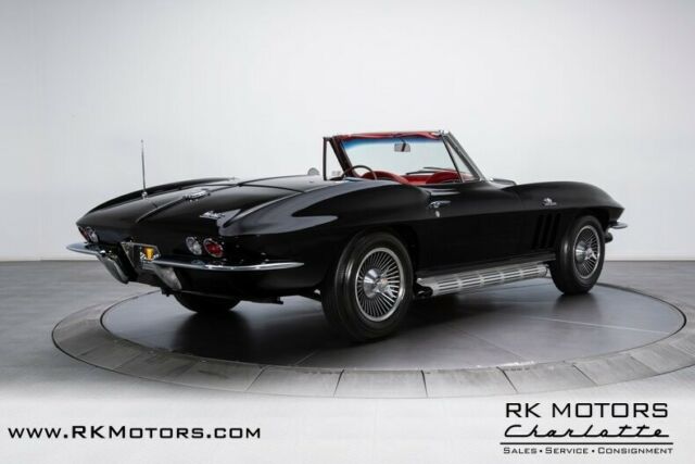 Chevrolet Corvette 1966 image number 1