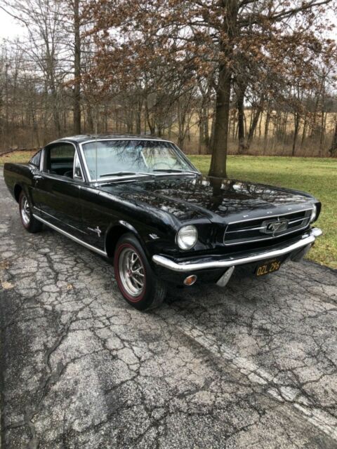 Ford Mustang 1965 image number 1